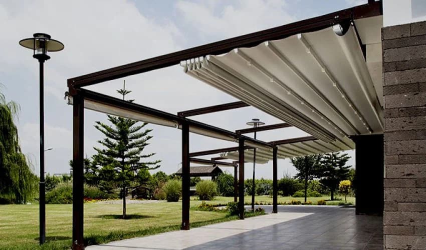 Dış Mekan Yaşamında Lüks ve Konfor: Pergola Sistemleri Nedir?